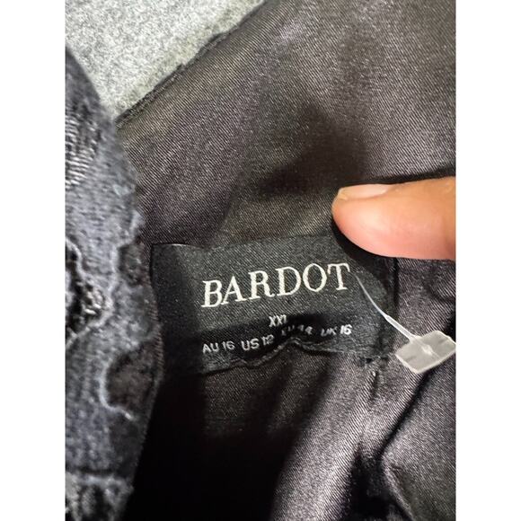 Bardot Dress Women‎ XXL Black Adeline Lace Midi Romantic Sexy Formal Party - Picture 2 of 8